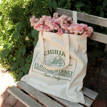 Load image into Gallery viewer, CHIHIRO FLOWER MARKET TOTE BAG
